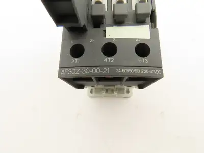 ABB AF30Z-30-00-21 Auxiliary Contactor 600V 50A