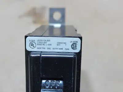 USED CUTLER-HAMMER QBHW1015