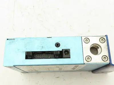 Azbil MQV0002BSRN000000 Digital Mass Flow Controller Module