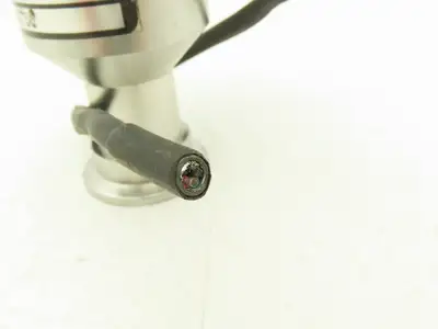 MDC KAV-100-P-02 Pneumatic Angle Solenoid Valve High Vacuum 1" Connection