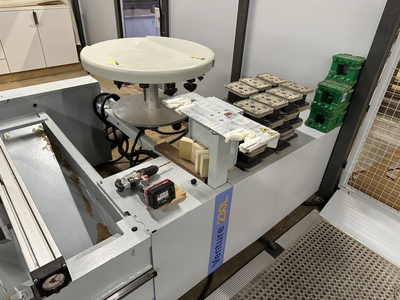USED WEEKE VENTURE