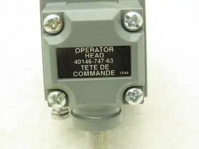 Allen Bradley 802T-AP1 Oiltight Limit Switch Enclosure Lever Type Operator Head