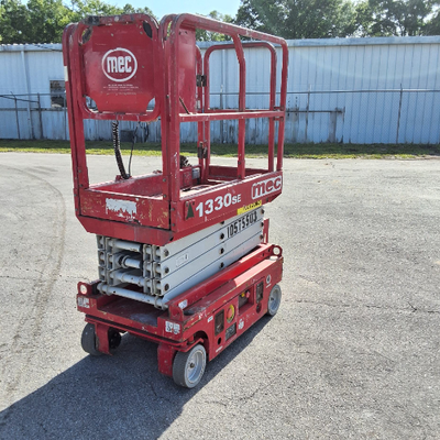 USED 2017 MEC 1330SE