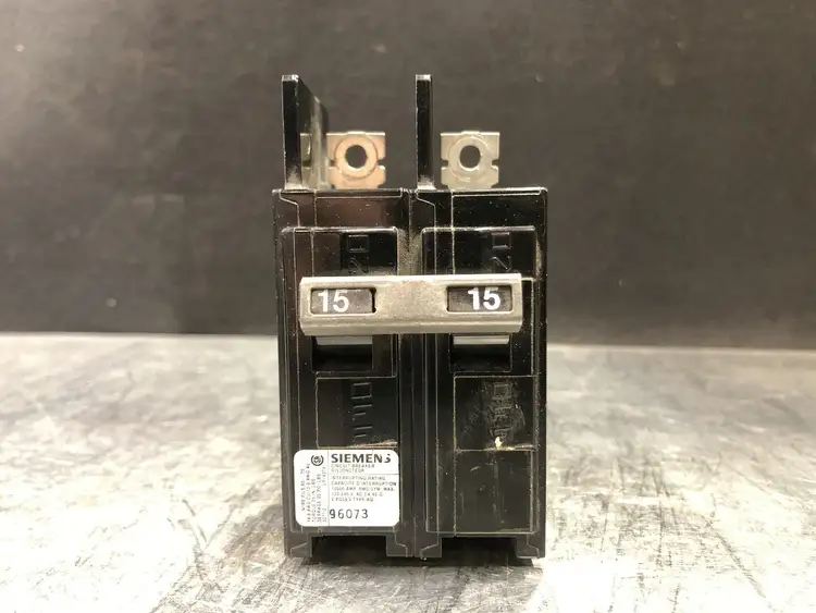 Used SIEMENS BQ2B015 Switchgears British Columbia CA | Lenmark #244023