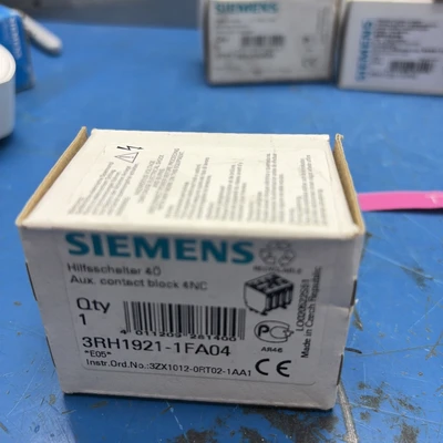 Assorted LOT OF New SIEMENS See Description And Photos For P/N’s