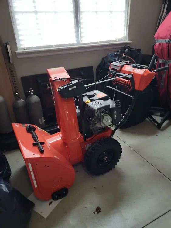 Used 2024 ARIENS PLATINUM 24 SHO Snow Blowers Ohio US | Nasir Forney #1420629