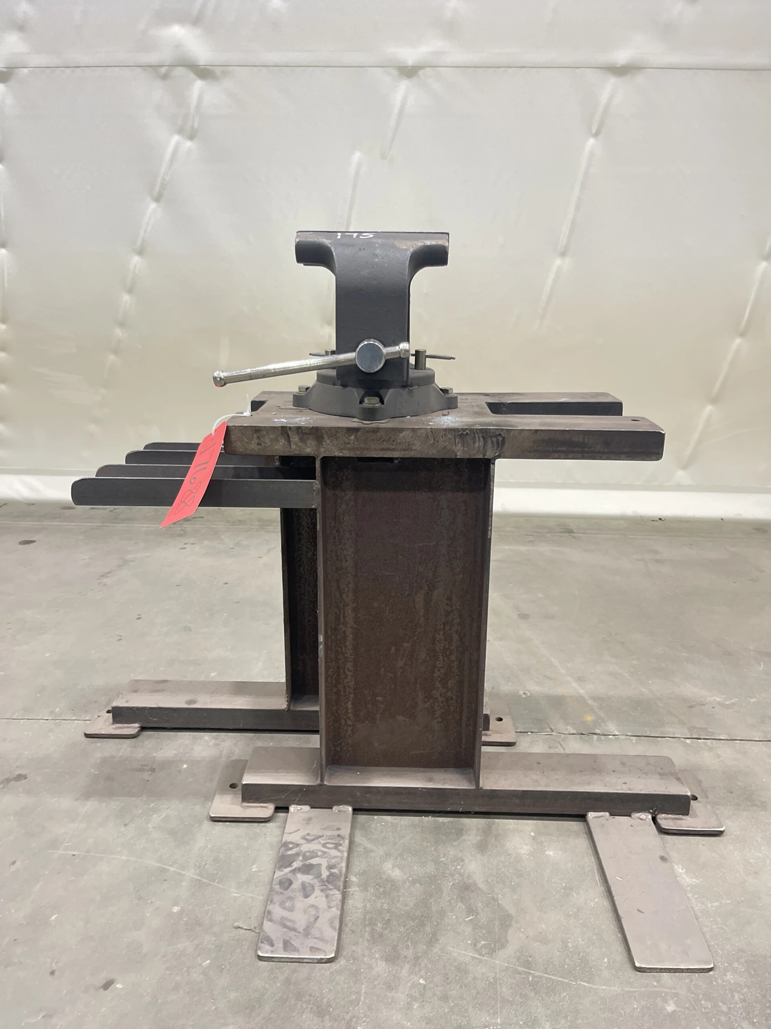 Welding Table with Vise