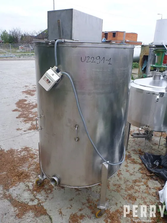 _UNKNOWN_ 720 LITRE Tanks SS Europe 0-4,999 Litres | Perry Equipment
