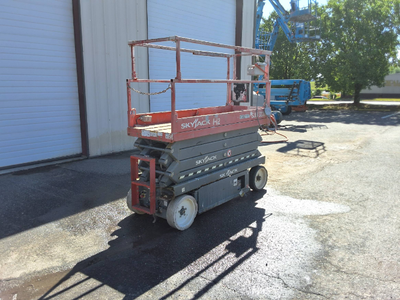 USED 2017 Skyjack SJ3226