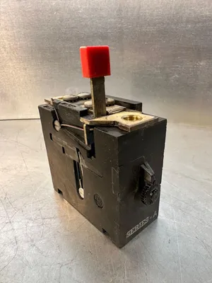Allen Bradley 124E022 600V Std Pilot Duty Relay 218A4023P1 (4c-37)