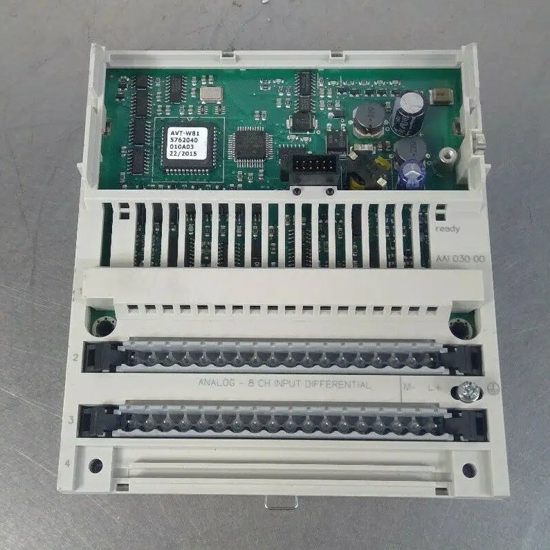 Schneider Electric 170AAI03000 Analog Input 8 Channel Module 3E-9
