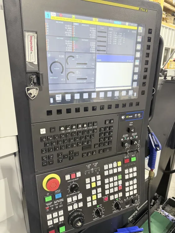 Used 2024 DN SOLUTIONS LYNX 2100LSYB CNC Lathes Iowa US | Machine Tool Emporium #1498628