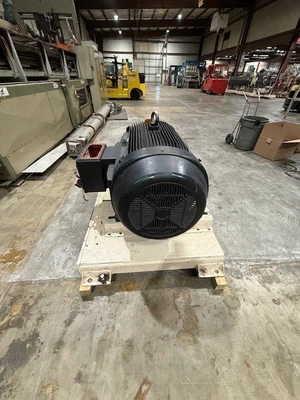 400 HP WEG Inverter Duty AC Motor  586/7T Frame  1790 RPM  460 Volt   460 amp   60 HZ   1033 Service Factor   Continuous Duty   TEFC Enclosure