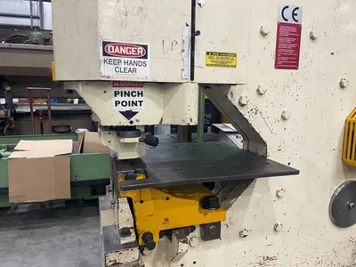 USED 2012 GEKA 165S