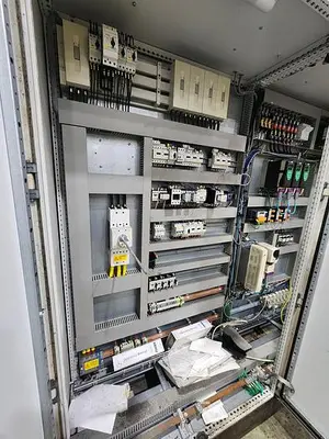 2010 ARKU FEED/STRAIGHTEN "ZIGZAG" COIL LINE