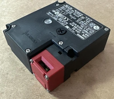 NEW Omron D4NL-1DFA-BS
