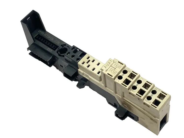 Used Siemens Terminal Module TM-P15C23-A1 Terminal Blocks Michigan US | Maverick Industrial Sales #1394248