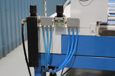Ultimizers S-Transfer Lateral Infeed for Optimizing Saw