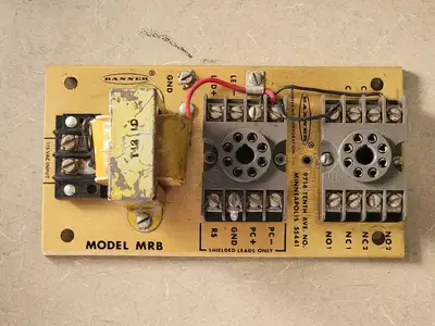 Used BANNER MRB Misc Electrical & Power Parts British Columbia CA | Lenmark #254568