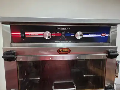 Used FWE Used FWE PHTT-12-SB Humidified Heated Holding Cabinet 220V - SB2 Hot Food Warming, Holding, & Transport Cabinets Illinois US | Falcon Restaurant Supply #1373521