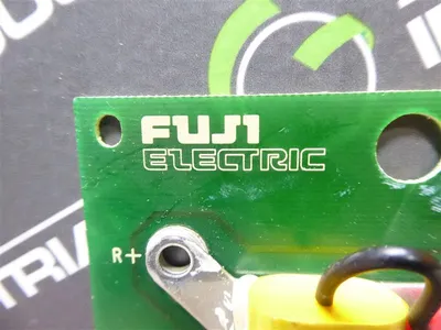 Fuji Electric FVR055 SA515345-00 Variable Frequency Drive Control Board Used