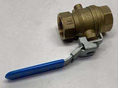 S.93 CW617N | RUB  Vented Ball Valve Brass 1-1/4" NPT - Used