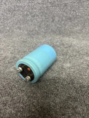 Used Mallory CGS133U050V3C Capacitors California US | Davliegogo LLC #1706165