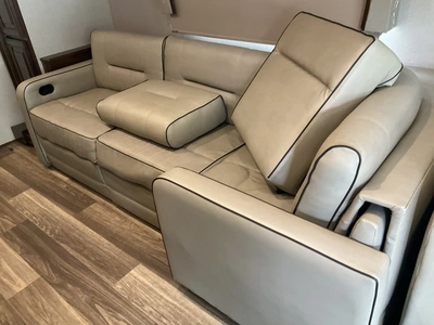 Used 2017 GEORGETOWN 369DS Campers, Caravans, Motorhomes Michigan US | Miedema Asset Management Group #1330163