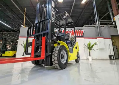 USED 2024 UN-FORKLIFT FL25T-NJX2