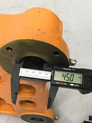 USED CINCINNATI MILACRON 5038164