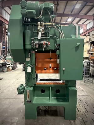 USED 1986 L AND J L AND J EM45 PRESS