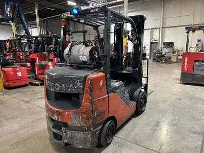Used 2018 TOYOTA 8FGCU32 Misc Forklifts Illinois US | Somerset Equipment Sales #1542869