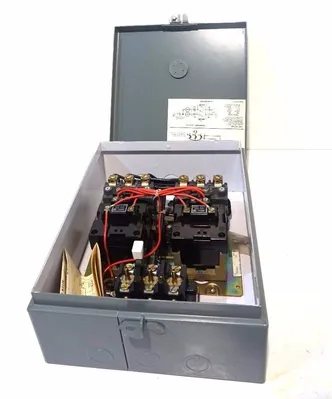 NEW ALLEN BRADLEY 705-BAC FULL REVERSING STARTER SER.C 705BAC