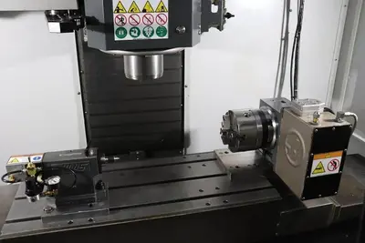 USED 2020 HAAS VF-2SS, 4TH AXIS ROTARY TABLE, TAILSTOCK, SIDE MOUNT TOOL CHANGER, AUTO DOOR