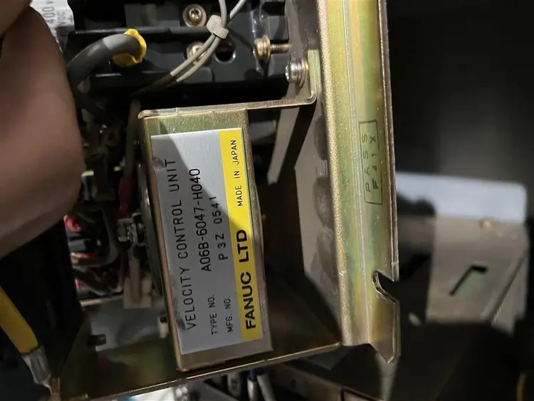 Used FANUC VELOCITY CONTROL UNIT A06B-6047-H040 Misc Electrical & Power Parts BE | Apt International N.V #363000