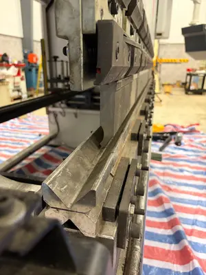 ISITAN EB2690 Press Brakes | FERRIC Machinery, Inc. (2)