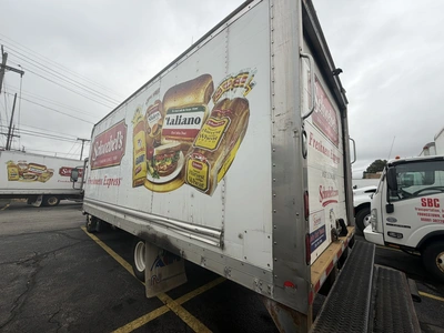 Used 2015 ISUZU NPR HD Box trucks Ohio US | Miedema Asset Management Group #1577987