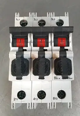 Cooper Bussmann CCP-3-30CC Fuse Holder Loc4C21