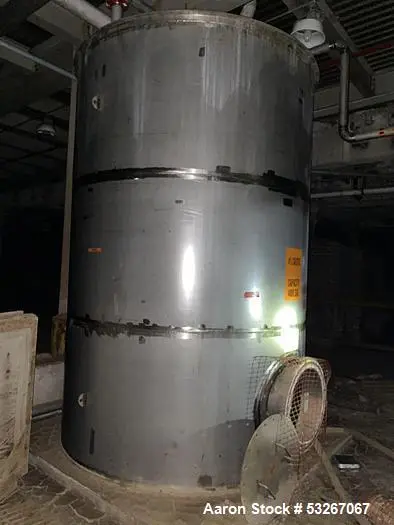 Used 304 Stainless Steel Tank, 4000 gallon capacity