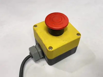 HW1X | Idec  Control Box Emergency Stop Pushbutton Type  - Used