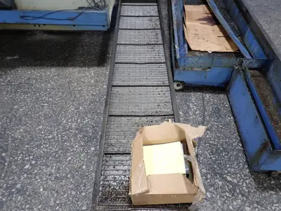 USED 1999 MAZAK SQR200