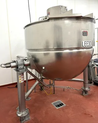 2002 LEE INDUSTRIES 500CHD9MT 500 Gallon Tilting Mix Kettle TANKS / KETTLES | EcReCon Inc (2)