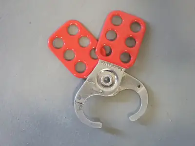 NEW MASTER LOCK 420
