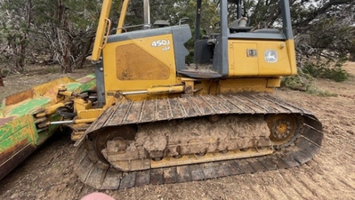 USED 2006 Deere 450J LGP