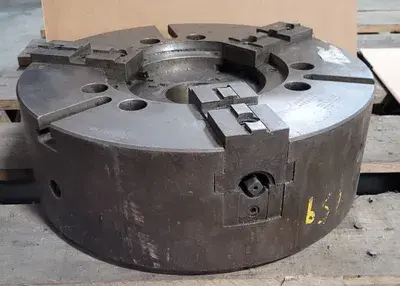 USED SKINNER CHUCK CO 15" - 3 JAW CHUCK