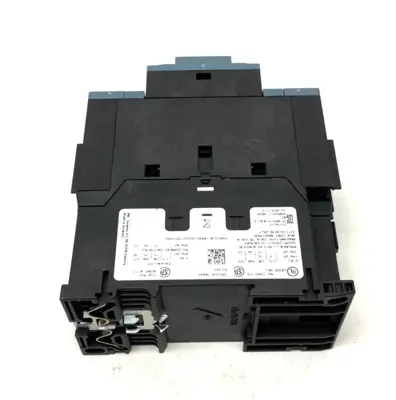 USED SIEMENS SIRIUS POWER CONTACTOR 3-POLE SCREW TERMS. 400V