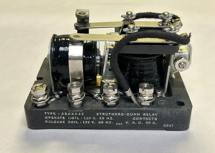 New | in-Stock STRUTHERS-DUNN A5AXA46 Miscellaneous Equipment (Electrical & Power) | Surplus Asset Holdings #1189806