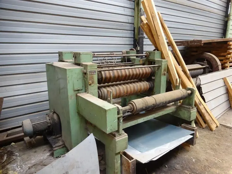 Used EICHENER STRAIGHTENING CORRUGATED PLATES Uncoilers | Apt International N.V #373399