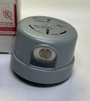 New | in-Stock AMF PARAGON TL201-00 Photoelectric Sensors Ohio US | Surplus Asset Holdings #1225530