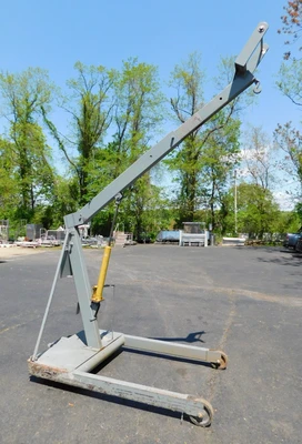 USED MIXER LIFT CHERRY PICKER LIFT
